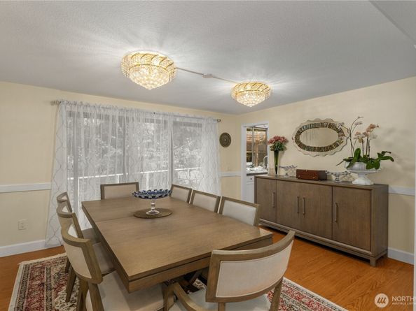 21842 NE 30th Place, Sammamish WA 98074