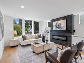 12015 36th Avenue NE, Seattle WA 98125