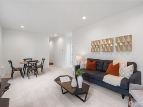12015 36th Avenue NE, Seattle WA 98125
