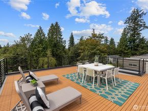 12015 36th Avenue NE, Seattle WA 98125
