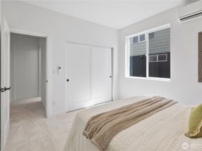 12015 36th Avenue NE, Seattle WA 98125