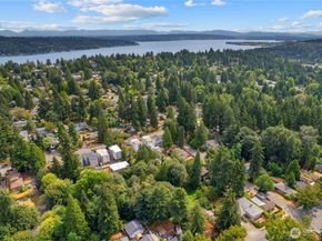 12015 36th Avenue NE, Seattle WA 98125