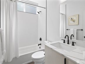 12015 36th Avenue NE, Seattle WA 98125