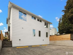 8016 24th Avenue NW, Seattle WA 98117