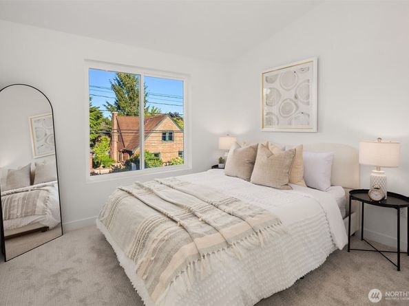 8016 24th Avenue NW, Seattle WA 98117