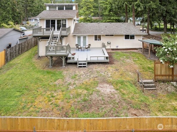 1115 207th Place NE, Sammamish WA 98074