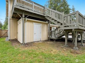 1115 207th Place NE, Sammamish WA 98074
