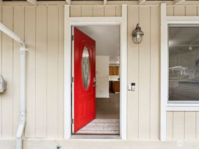 1115 207th Place NE, Sammamish WA 98074