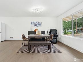 1115 207th Place NE, Sammamish WA 98074