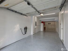 23120 SE Black Nugget Road A2, Issaquah WA 98029