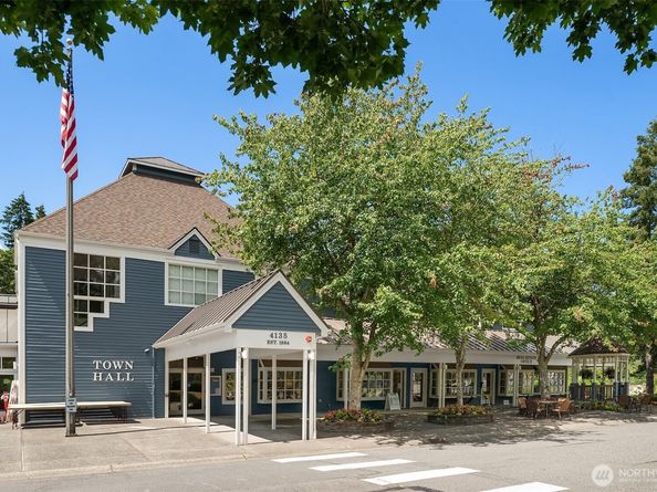 4109 224th Lane SE 213, Issaquah WA 98029