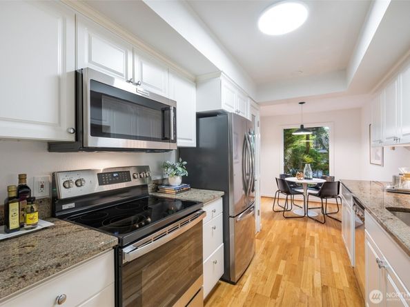 1606 NE 140th Street N4, Seattle WA 98125