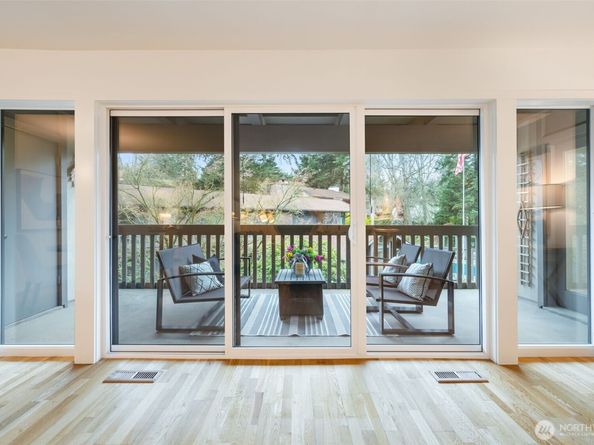 1606 NE 140th Street N4, Seattle WA 98125