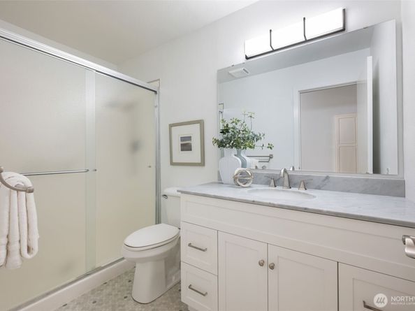 1606 NE 140th Street N4, Seattle WA 98125
