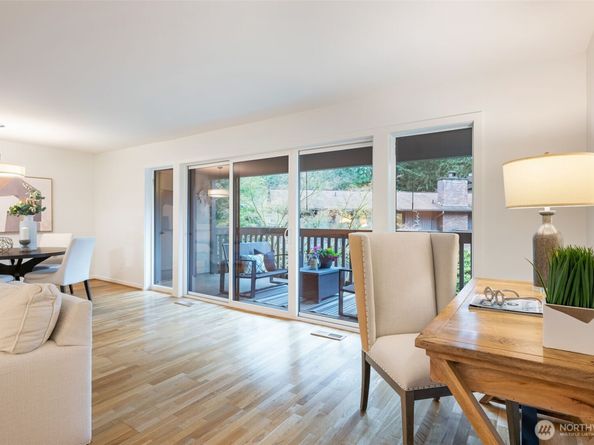 1606 NE 140th Street N4, Seattle WA 98125
