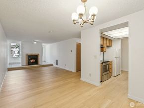 13717 linden Avenue N 231, Seattle WA 98133