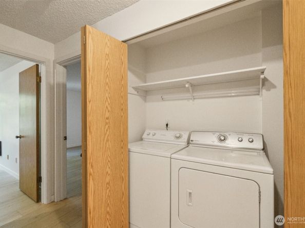 13717 linden Avenue N 231, Seattle WA 98133