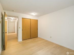 13717 linden Avenue N 231, Seattle WA 98133