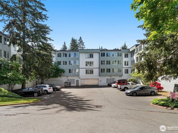 13717 linden Avenue N 231, Seattle WA 98133
