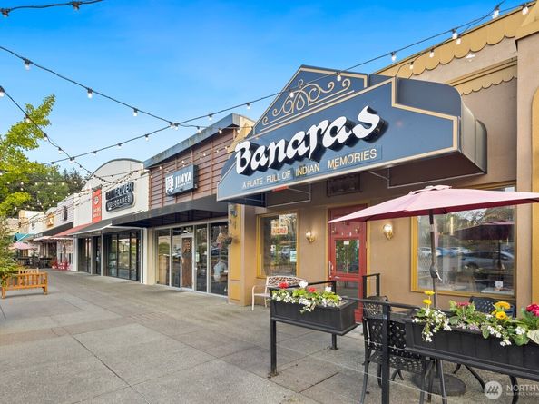 15817 Northup Way, Bellevue WA 98008