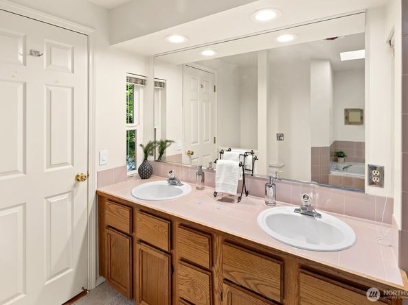 15817 Northup Way, Bellevue WA 98008