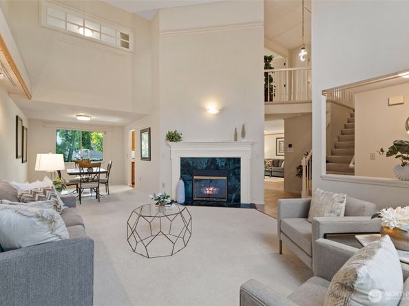 15817 Northup Way, Bellevue WA 98008