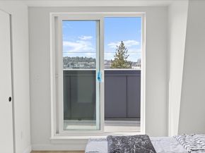 2372 Franklin Avenue E, Seattle WA 98102
