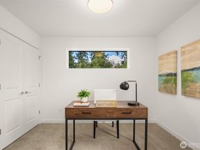 1240 SW 124th Street 10B, Burien WA 98146