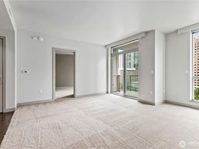 10650 NE 9th Place 1423, Bellevue WA 98004