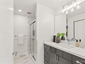 19010 102nd Avenue SE, Renton WA 98055