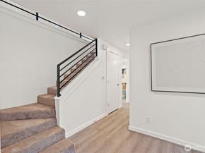 19010 102nd Avenue SE, Renton WA 98055