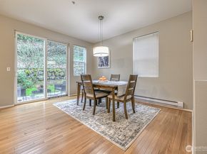 3733 S Holly Park Drive 4, Seattle WA 98118