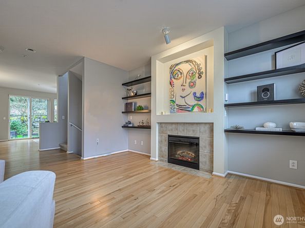 3733 S Holly Park Drive 4, Seattle WA 98118