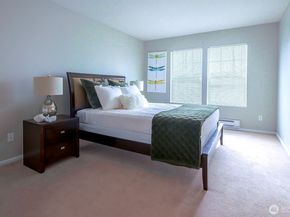 3733 S Holly Park Drive 4, Seattle WA 98118