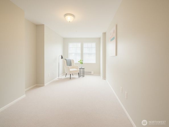 3733 S Holly Park Drive 4, Seattle WA 98118