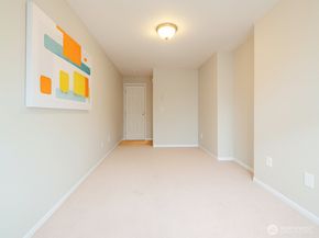 3733 S Holly Park Drive 4, Seattle WA 98118