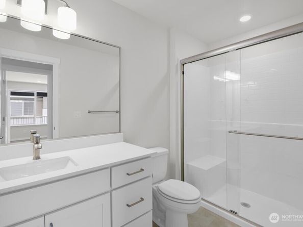 13217 NE 127th Way A, Kirkland WA 98034