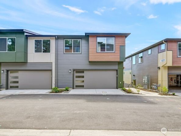 13217 NE 127th Way A, Kirkland WA 98034