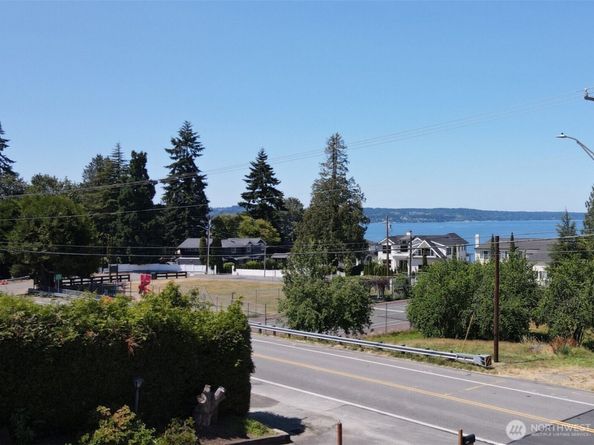 3620 W Mukilteo Boulevard G, Everett WA 98203