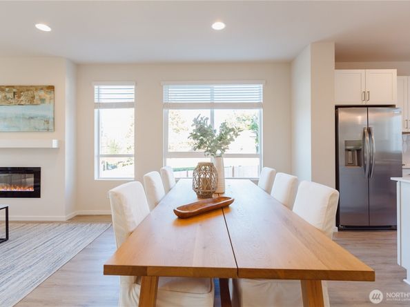 3620 W Mukilteo Boulevard G, Everett WA 98203