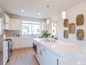 3620 W Mukilteo Boulevard G, Everett WA 98203