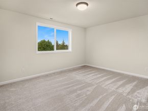 2112 SW 103rd Place, Seattle WA 98146