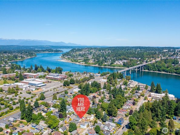 1334 Elizabeth Avenue, Bremerton WA 98337