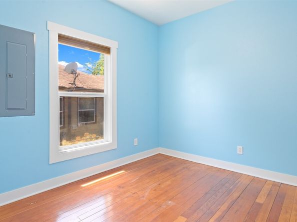 1334 Elizabeth Avenue, Bremerton WA 98337