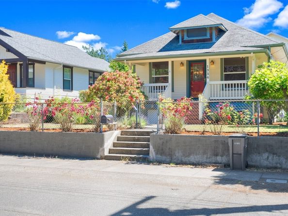 1334 Elizabeth Avenue, Bremerton WA 98337