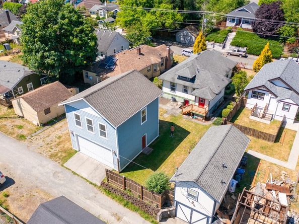 1334 Elizabeth Avenue, Bremerton WA 98337