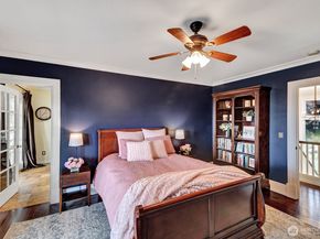 9266 44th Avenue SW, Seattle WA 98136