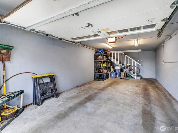 9266 44th Avenue SW, Seattle WA 98136