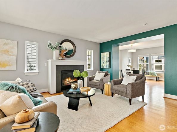 3253 SW Raymond Street, Seattle WA 98126