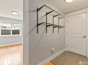 3253 SW Raymond Street, Seattle WA 98126